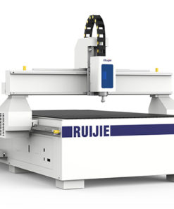 Routeur CNC modèle 1325C avec table en PVC