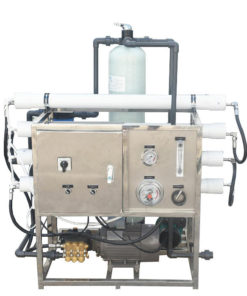 Osmose inverse 200 LPH Traitement de l’eau de mer avec l'énergie solaire